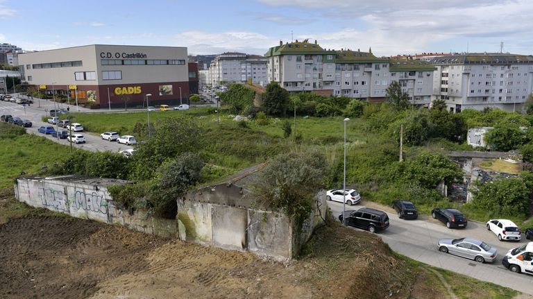 Vecinos de O Castrillón denuncian un «fraude» urbanístico en el plan del Parque de Oza, en A Coruña