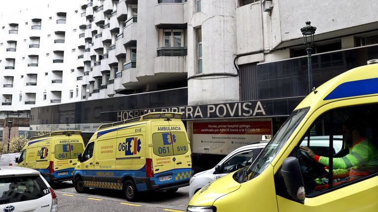 Sanidade envía inspectores a Povisa para investigar la situación de dermatología