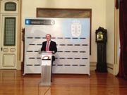 Miguel Lorenzo, presentando los actos del �Noviembre LGTBI�
