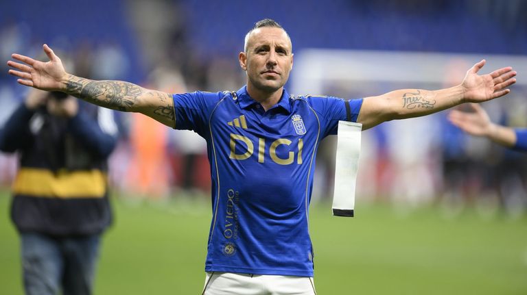 Santi Cazorla se retira: «Hay historias que se quedan para siempre, como un 8, como el infinito»