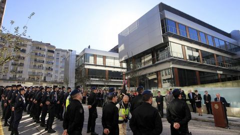 DESPUS. Comisara Lpez Mora en Vigo. Detrs del antiguo Hospital Militar se levanta hoy el moderno edificio policial.
