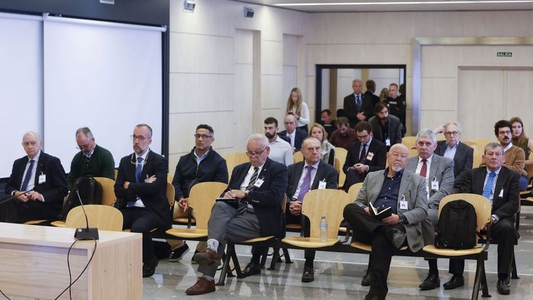 El PSOE reclama suspender el juicio de Kitchen para investigar a Cospedal