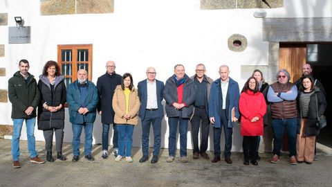 O vicepresidente da Deputación presentou o proxecto dos fogóns do Anllóns ante representantes dos concellos de Carballo, A Laracha, Ponteceso, Coristanco e Cabana de Bergantiños