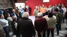 Acto del candidato del BNG, Miguel Anxo Fernndez Lores con vecinos de A Peralba. Estos encuentros sustituyen a los clsicos mtines electorales