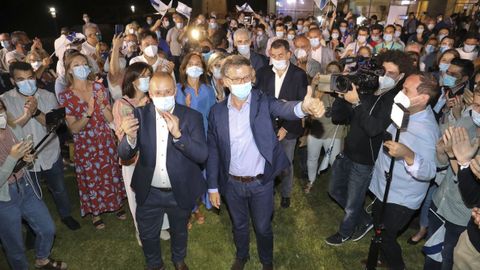 El Partido Popular, feliz de revalidar su cuarta mayoría absoluta en Galicia