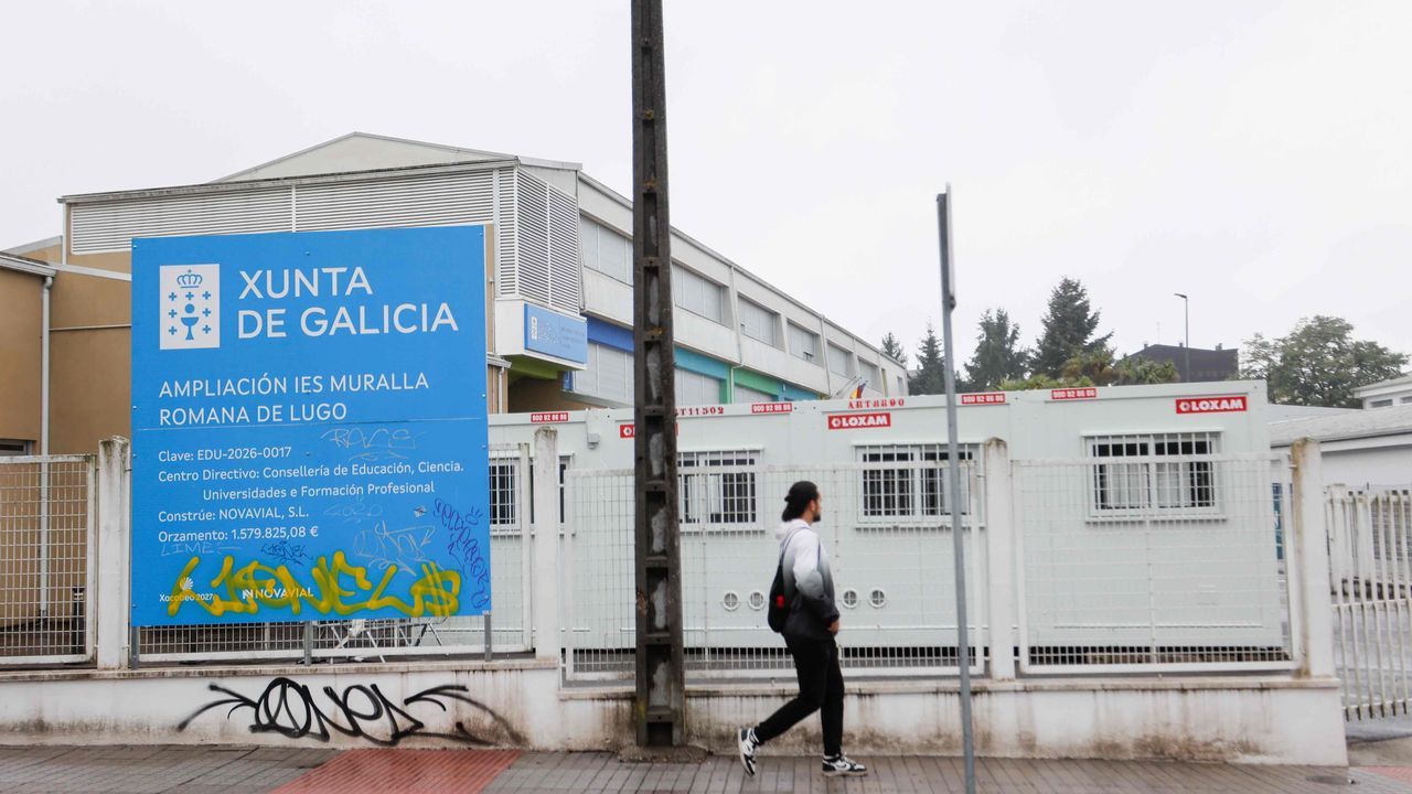 Tarde de viernes en el primer d�a del 3x3 Deporte na R�a.Los centros educativos de Lugo ciudad recibir�n hoy a menos estudiantes que el a�o pasado. Uno de ellos ser� el Instituto Muralla Romana, al que recientemente se adjudic� una ampliaci�n de 1,6 millones de euros.