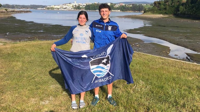 Los remeros ribadenses Carlota Peña y Antón Balsa competirán con la selección española en en el Europeo sub-19