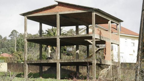 Obra paralizada en San Tirso de Mabegondo.