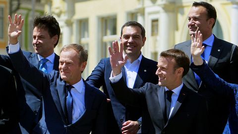 Conte, Tusk, Tsipras, Macron y Varadkar, en la foto de familia de la cumbre en Sibiu 