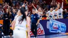 Jugadoras de la selecci�n espa�ola de baloncesto en un partido