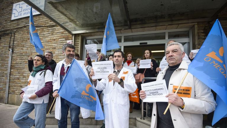 Huelga indefinida en primaria en Pontevedra: «Lo que pedimos es que las agendas de los médicos no sean chicles interminables»