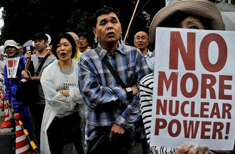 Las protestas antinucleares se sucedieron toda la semana en las ciudades japonesas.