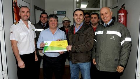 Entrega del donativo en las oficinas de BPS