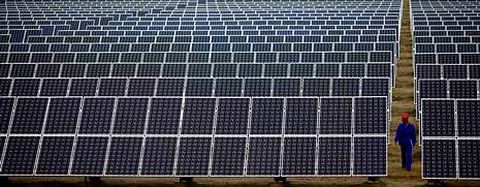 Las centrales termosolares son las que cobran más por megavatio hora generado, aunque con la reforma energética dejarán de percibir prima.