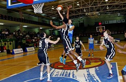 Los cadetes del Peixe vencieron en A Raña al Estudiantes de Lugo en la Copa Galicia.