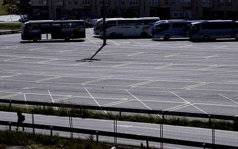 Autobuses y autocaravanas pagarán más este año por acceder al aparcamiento de Salgueiriños.