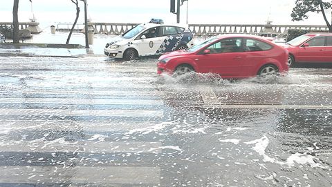 Temporal paseo de A Coruña