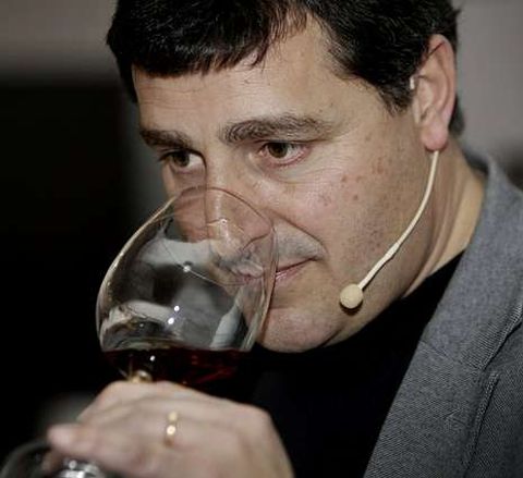 Roca, durante la cata que dirigió en el Fórum.