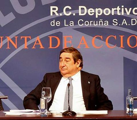 Lendoiro durante un descanso de la última junta de accionistas.
