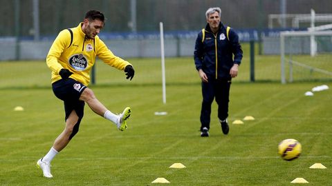 Lucas, trabajando con el readaptador