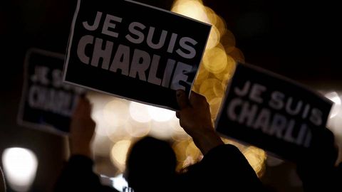 Concentración en Estrasburgo en enero del 2015 tras el ataque al semanario satírico francés «Charlie Hebdo»