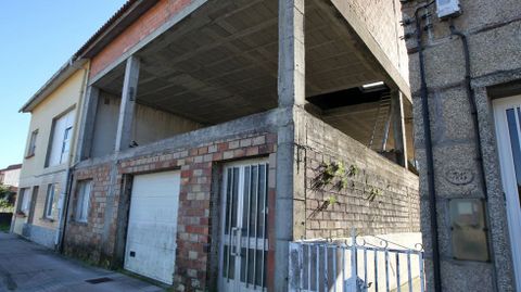 Casa sin terminar.