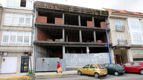 Edificio sin acabar en Cambados.
