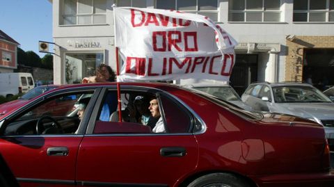 Celebración en Cangas tras sus dos medallas en Atenas.