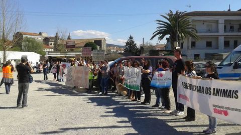 Protesta antitaurina durante la Pascua de Padrón.