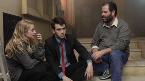 Óscar Aibar con Carla Nieto (Nuka) y Ricardo Gómez (Carlos)