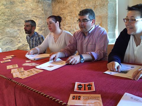 Un momento de la presentación del proyecto «Non podo agardar»