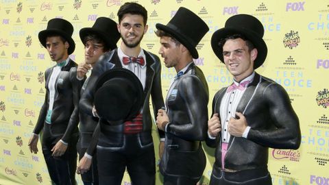 El grupo cómico The Janoskians en los Teen Choice Awards 2015
