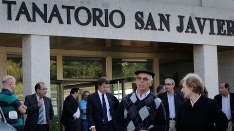 Feijoo mostró su solidaridad a las familias de los fallecidos en Carral.