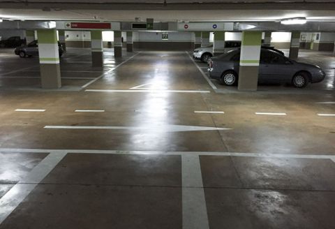 En amplios sectores lucenses no se entiende que el párking del Seminario no pague IBI.