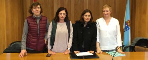 En la imagen, de izquierda a derecha, cuatro de las funcionarias del juzgado de violencia, Begoña, Emilia, Helen y Dulce.