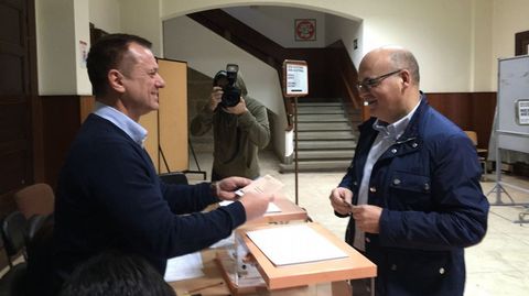 José Manuel Baltar Blanco vota en Ourense.