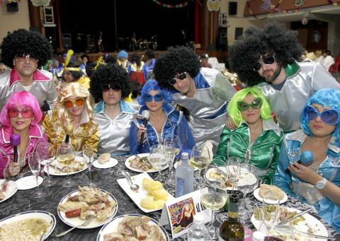 Un gran cocido reúne cada año por estas fechas a los socios del Liceo noiés