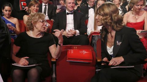 Manuela Carmena y la mujer de Pedro Sánchez