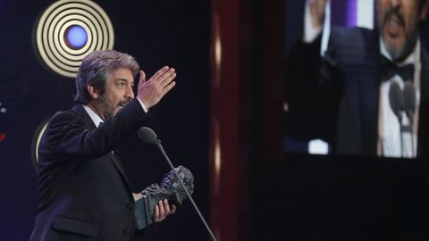 El actor Ricardo Darín recibe el Goya al mejor actor por su papel en «Truman»