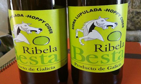 La variedad lupulada se llamará Besta, en alusión a la tradición local de la Rapa y a la fuerza de la bebida.