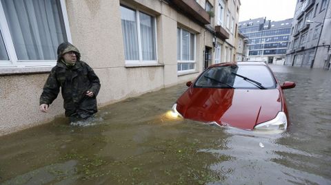Calle de Sada, completamente inundada.