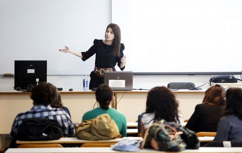 Ramallal habló para los alumnos del último curso en la Facultade de Relacións Laborais.