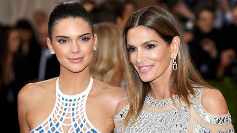 Kendall Jenner y la modelo Cindy Crawford.