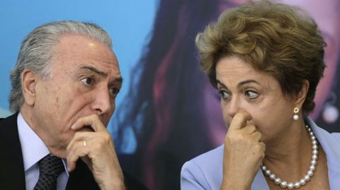 Michel Temer junto a Dilma Rousseff