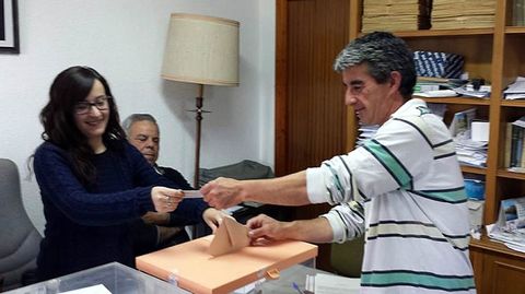Votacin en el municipio de Villarroya (La Rioja)