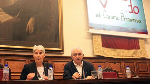  Adeline Rucquoi y Javier Fernndez Conde, en la conferencia inaugural del Simposio.
