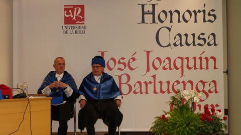 Jos Barluenga, doctor honoris causa de la Universidad de La Rioja.Jos Barluenga, doctor honoris causa de la Universidad de La Rioja
