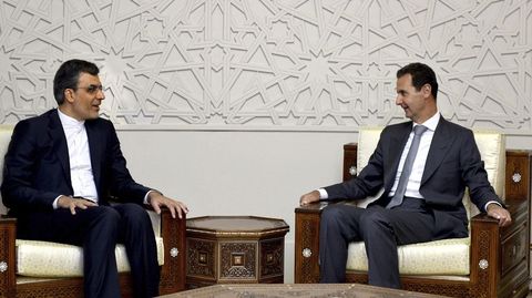 Al Asad, con un alto funcionario iran hoy en Damasco