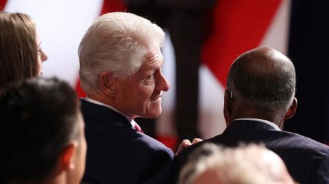 El expresidente estadounidense, y pareja de la candidata demcrata, Bill Clinton. 