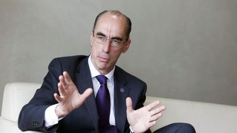 Jesús Vázquez Almuiña, conselleiro de Sanidade